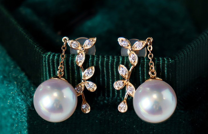 【La Corser】日本製 7-9.5号 アコヤ天然海水真珠ピアス イヤリング ピアス 耳飾り 18金 ダイヤモンド ゴールド