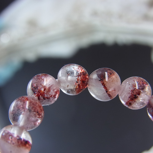 お得品】虹入り ストロベリークォーツ レピドクロサイトインクォーツ