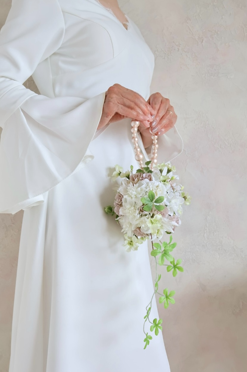 上品なボールブーケ／華やかパールブーケ／ウェディングブーケ／前撮り／和装／結婚式