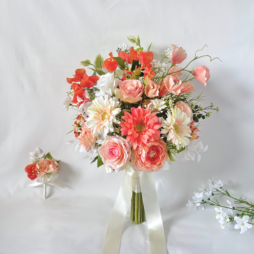 ウェディングブーケ　アーティフィシャルフラワー　クラッチブーケ　コーラルブーケ ウェディングブーケ アーティフィシャルフラワー クラッチブーケ
