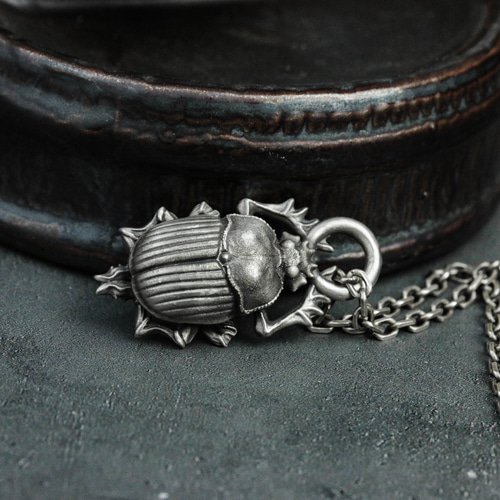 古代エジプト スカラベ 925シルバー ペンダントネックレス - 太陽神を