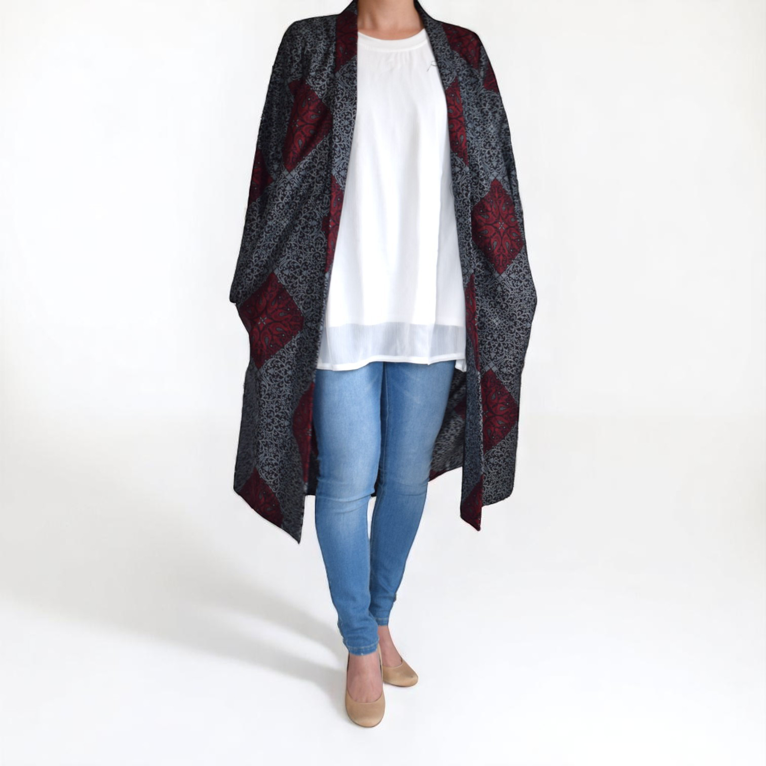 カーディガン風羽織コート／ブラック、レッド／上品＆華やか／和【着物リメイク】