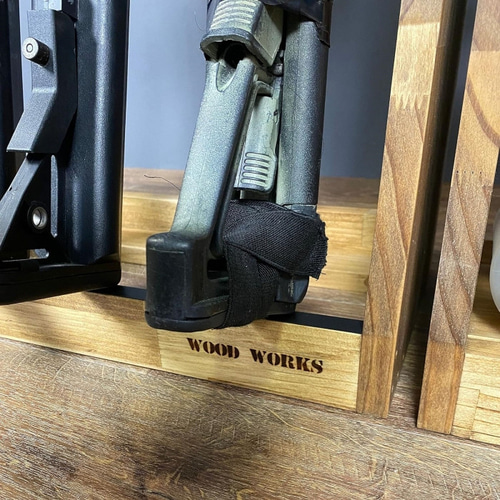 【美品】WOOD WORKS ライフル3丁掛け＋マガジンラック WOODWORKS ガンラック 5丁掛 ( 色：ナチュラル) 木製 日本製