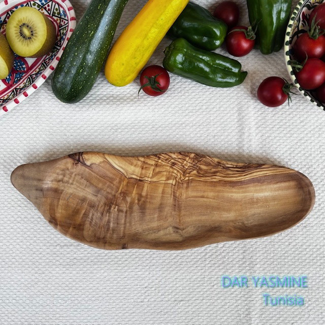 オリーブの木　こだわりのテーブルウエア　リーフ型仕切り付きプレート　約34cm