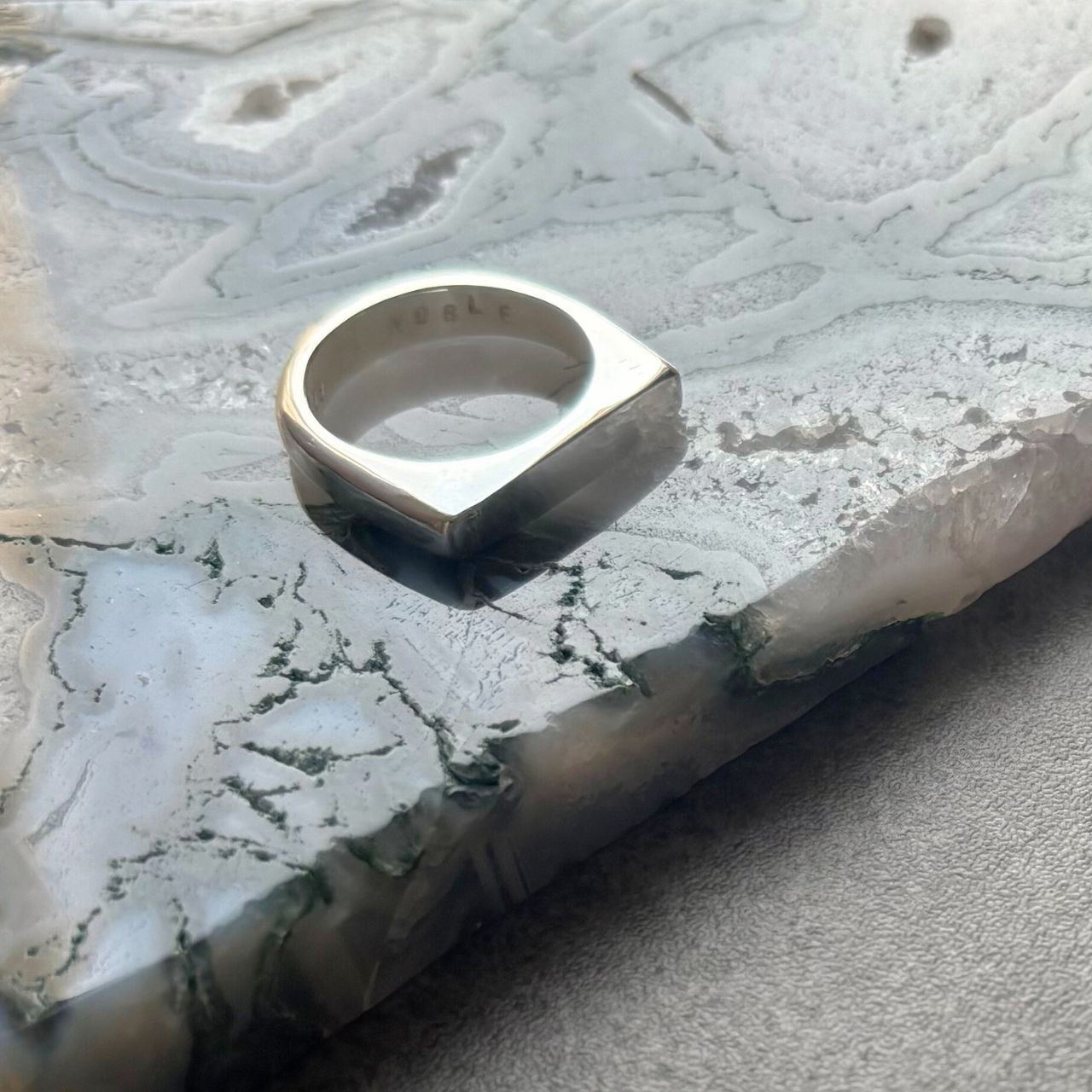 ⋆送料無料‣SignetRing Wide‣純銀・SV999