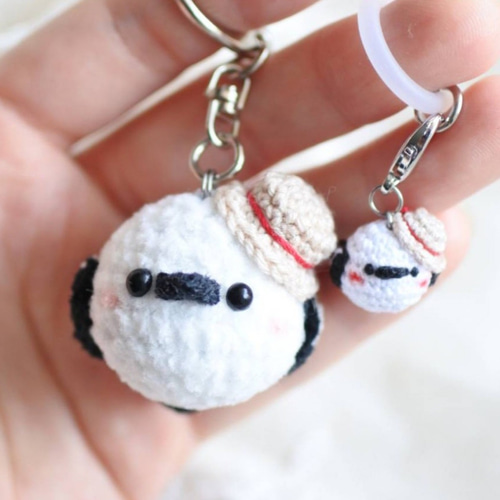 シマエナガ あみぐるみ ミニチュアチャーム めじるしアクセサリー