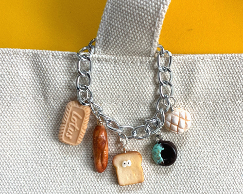 じゃらじゃらキーホルダー】フェイクフード フェイクスイーツ パン