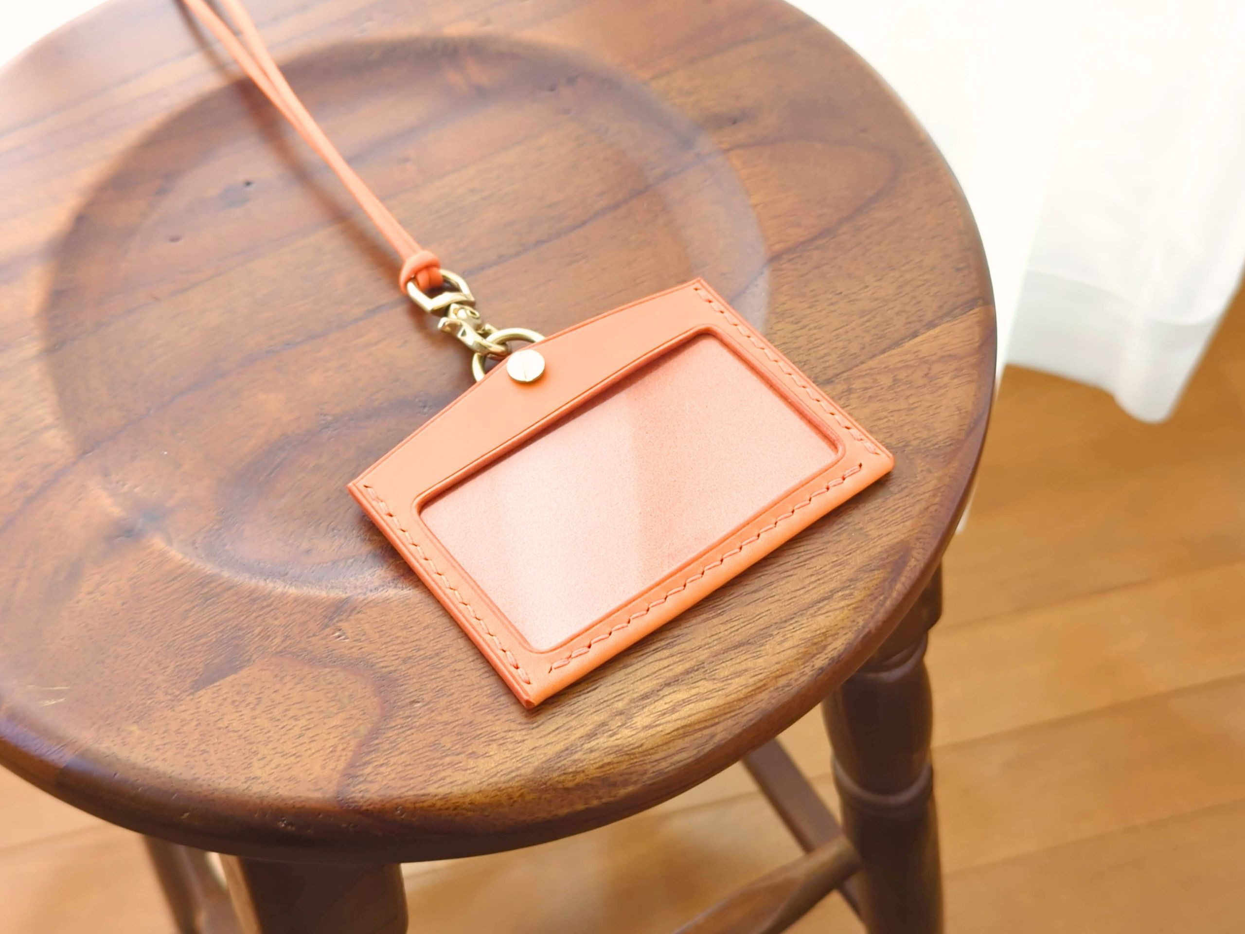 厚い革1枚のネームホルダー TUCSON/トゥクソン オレンジ イタリアンレザー *受注製作