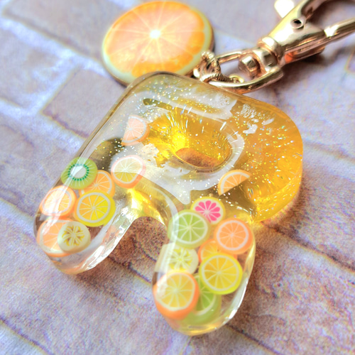 フルーツ☆オレンジ レジン イニシャル キーホルダー&バックチャーム