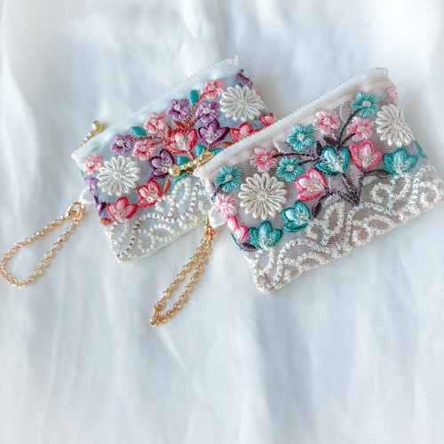 Tomtom様 おまとめ用）リップポーチ ミニポーチ インド刺繍 リボン①