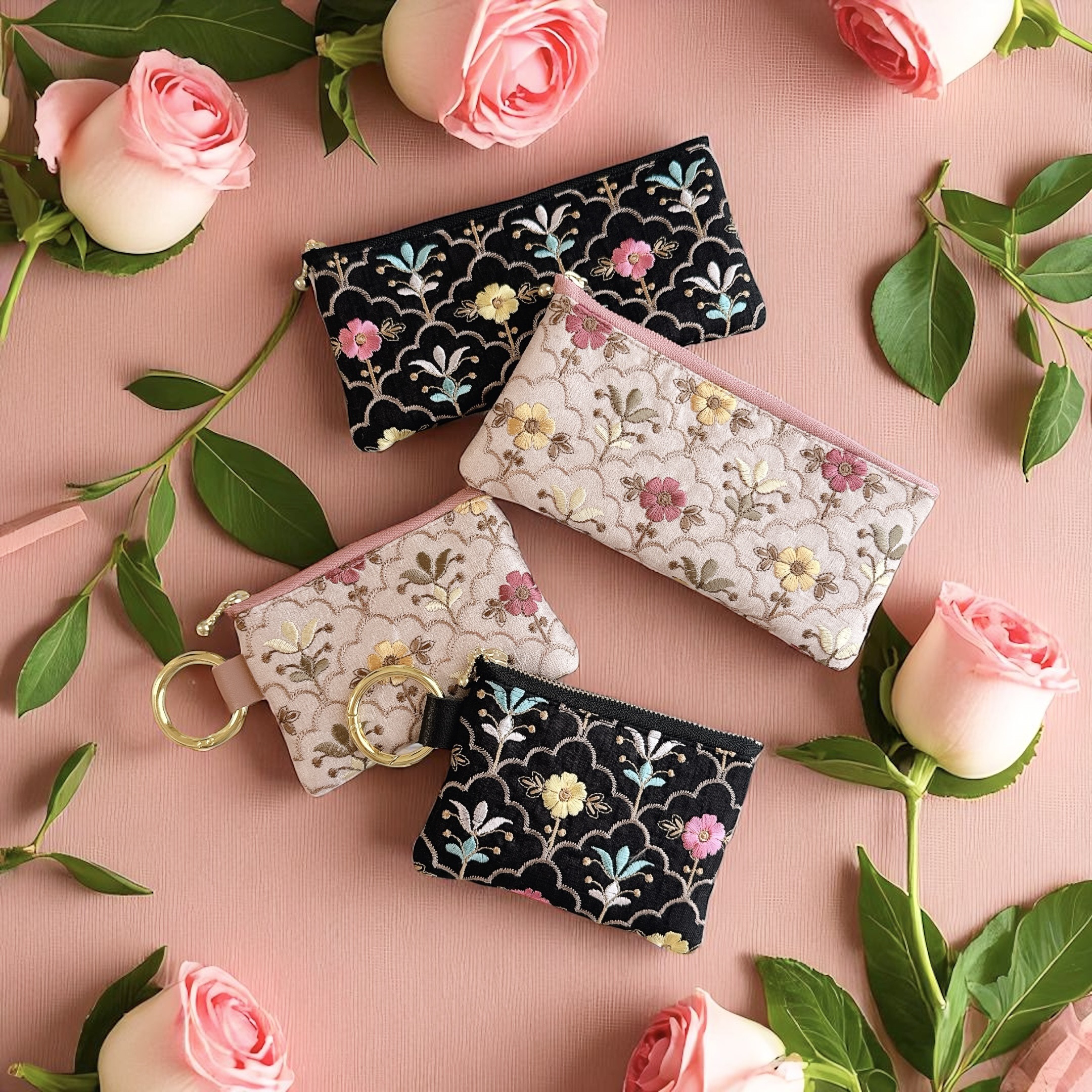 数量限定】豪華インド刺繍生地◇総刺繍/カラビナ付きフラット