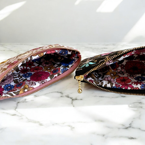 【数量限定】豪華インド刺繍生地◆総刺繍/カラビナ付きフラットポーチ＆マルチポーチセット 13枚目の画像