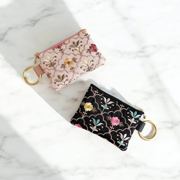 【数量限定】豪華インド刺繍生地◆総刺繍/カラビナ付きフラットポーチ＆マルチポーチセット 5枚目の画像