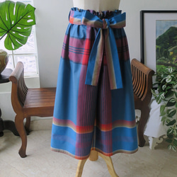【インドネシア/サロン】選べる４種・ロングスカート・④チェック（ブルー）・シンガポールから送料無料 2枚目の画像