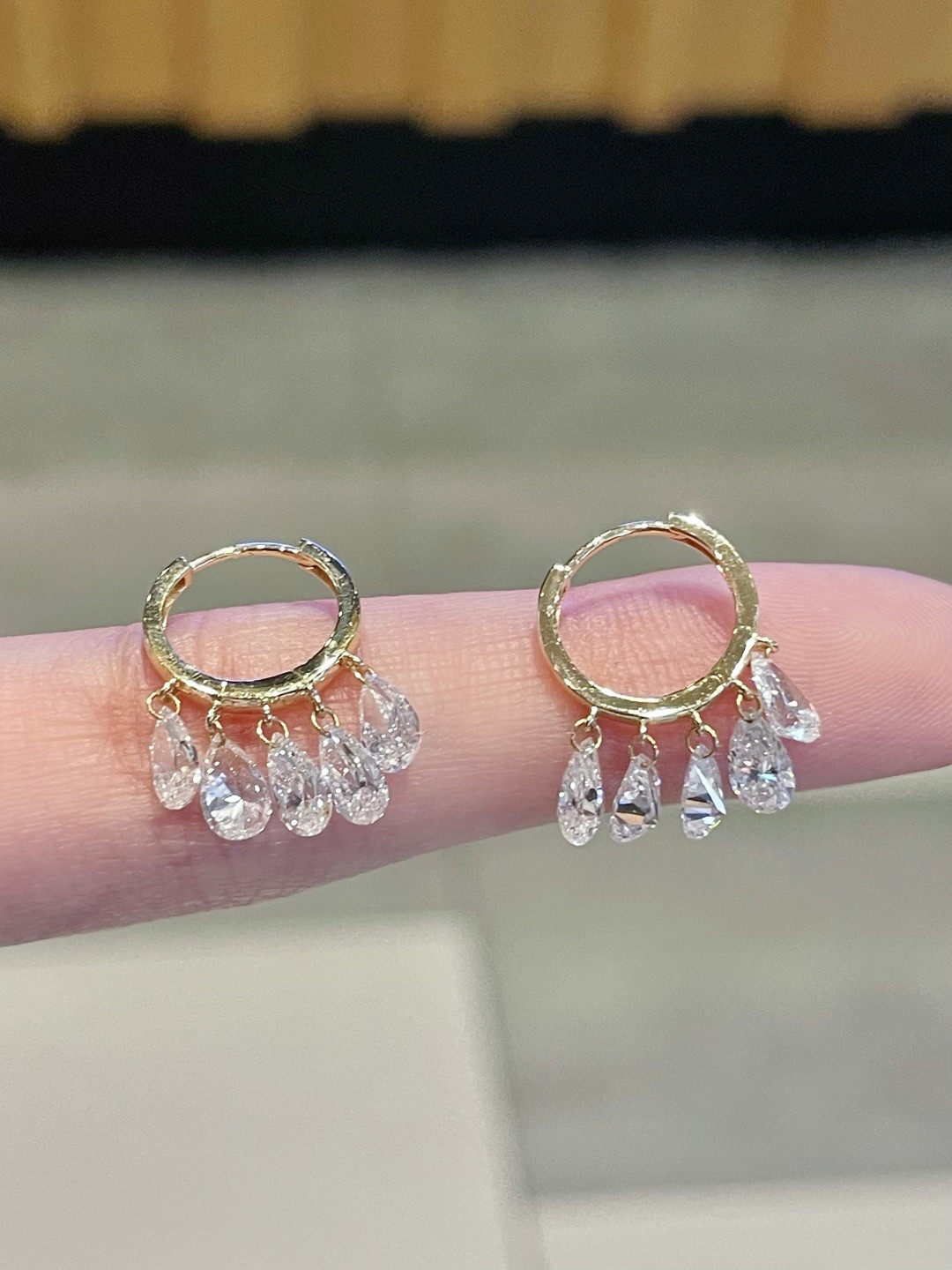 ラボグロウンダイヤモンドピアスk18　0902