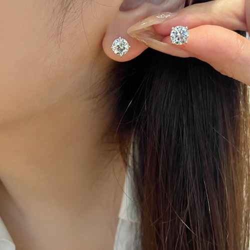 ラボグロウンダイヤモンドピアス1ct k18 1602 ピアス（スタッド・一粒