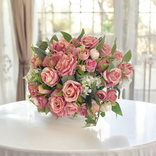 エレガントローズアレンジメント＊薔薇が咲き誇るフラワーギフト