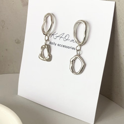 silver 950 揺れる　double melt motif  ピアス　シルバー　アレルギー対応　イヤリング変更 3枚目の画像