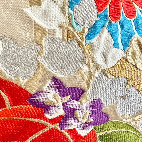 帯のタペストリー 金色に菊と桐と鳳凰 テーブルランナー使用可 小物 和