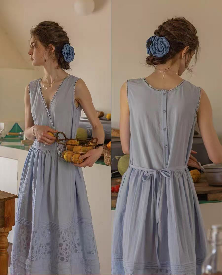 ノースリーブワンピース　２wayワンピース　ベルト付きワンピース　Vネック　二色