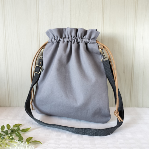 巾着バッグ ポシェット インド刺繍リボンがお洒落 ぺたんこタイプの布