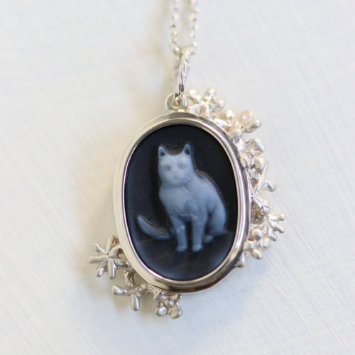 猫カメオの花園ネックレス silver925 ネックレス・ペンダント アトリエ