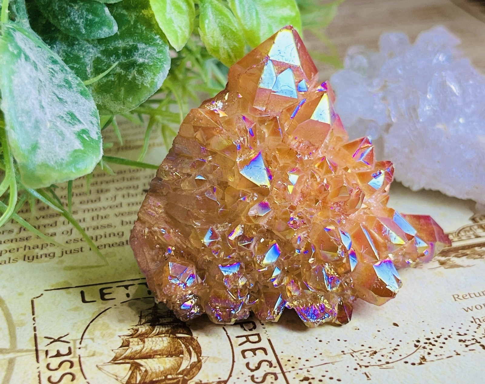 七色の夢໒꒱✨　オレンジ　オーラ　水晶　ラフストーン　原石　クラスター