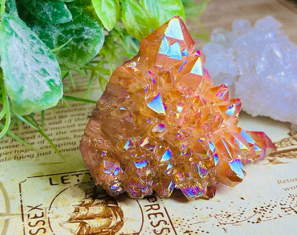 七色の夢໒꒱✨　オレンジ　オーラ　水晶　ラフストーン　原石　クラスター 七色の夢໒꒱✨ オレンジ オーラ 水晶 ラフストーン 原石