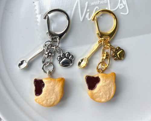 選べる金具カラー】猫クッキーのキーホルダー フェイクスイーツ 猫