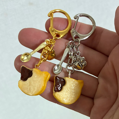 選べる金具カラー】猫クッキーのキーホルダー フェイクスイーツ 猫