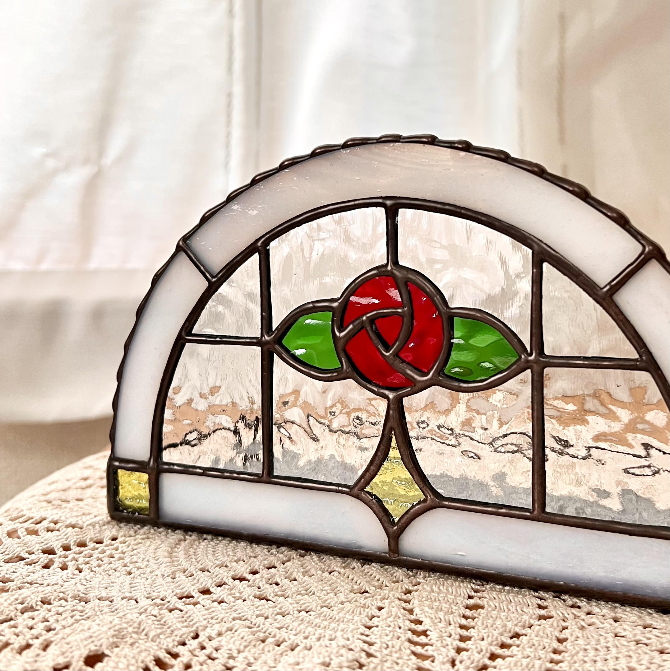ステンドグラス✨アーチ窓のトレイ✨