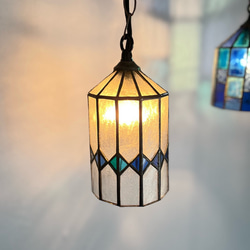 白色系ガラスとブルーのモザイク ステンドグラスランプ (GA-17