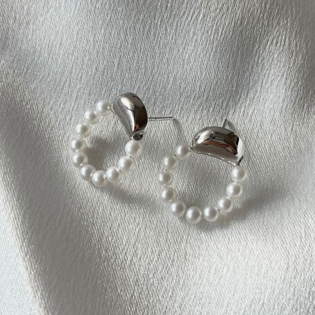 【淡水パール（ホワイト）】フープピアス ① シルバー（S925）アクセサリー