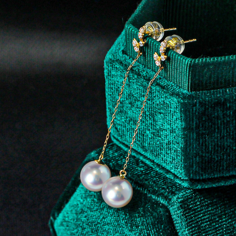 【La Corser】日本製 7-10mm アコヤ真珠 天然海水真珠 イヤリング 18Kゴールド ロング 天体級 明るいラウンド