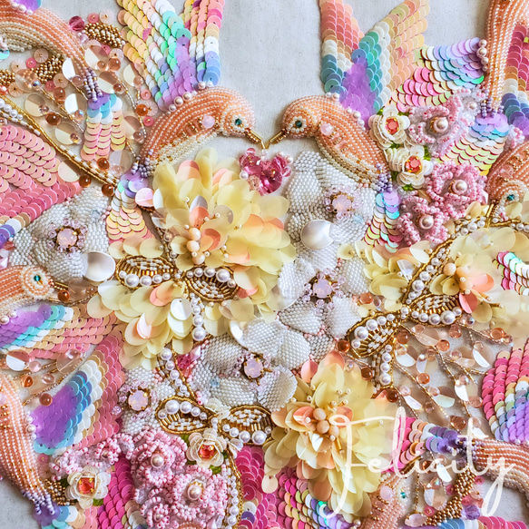 Morning in the garden ビーズ刺繍の絵です Morning in the garden