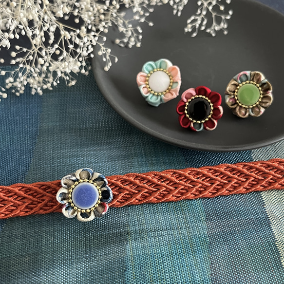 昭和レトロ×つまみ細工】花モチーフの帯留め、ピンバッジ＊着物生地と