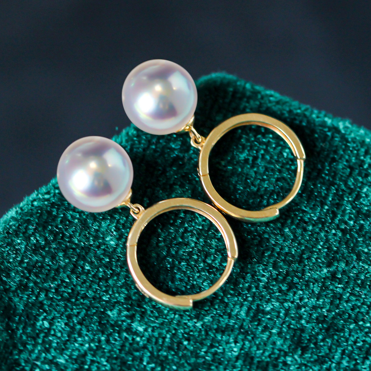 【La Corser】日本製 7-10mm アコヤ真珠 天然海水真珠 イヤリング 18Kゴールド ラウンド型 明るいイヤリング