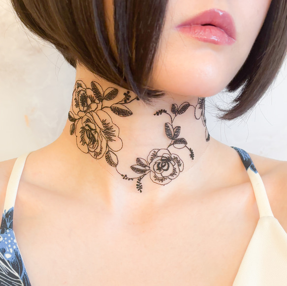 選ばなかった私たちへ：薔薇模様の黒タトゥーレースのチョーカー　SV666 1枚目の画像
