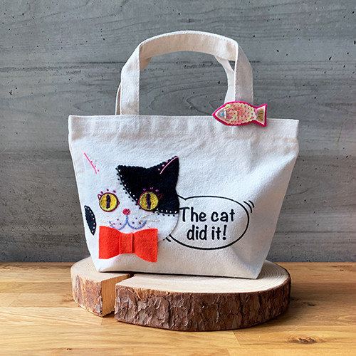 キャンバスミニトート（ブチ猫刺繍）　☆送料無料☆