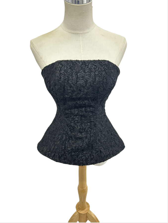 パーティードレス テラコッタ色 ベアトップ ファスナー ファスナー  派手な 花嫁 目立つ