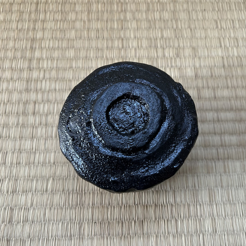 レビューの多い高評価商品特集！ 黒楽茶碗 19482111｜Creema(クリーマ) 通販 サキチ 茶碗・めし碗 工芸品