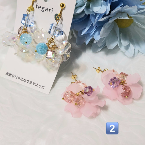 天然石と花びらとクリアビーズのピアス2️⃣ イヤリング