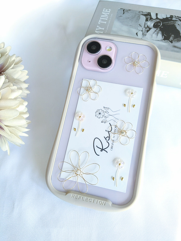 淡いピンクのお花とワイヤーフラワー iPhoneケース iPhoneケース