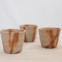 【Sさま専用ページ】備前フリーカップ〜なみなみ〜（緋だすき） 6枚目の画像