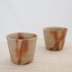 【Sさま専用ページ】備前フリーカップ〜なみなみ〜（緋だすき） 2枚目の画像