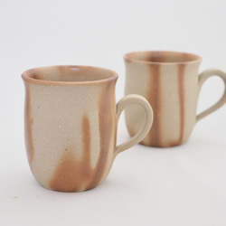 【S様専用ページ】たっぷりのめる備前マグカップ（縦長）（緋だすき） 2枚目の画像