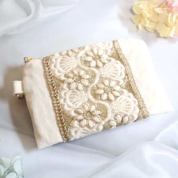 インド／刺繍リボン】＊仕切り付きフラットポーチ＊ ファスナー