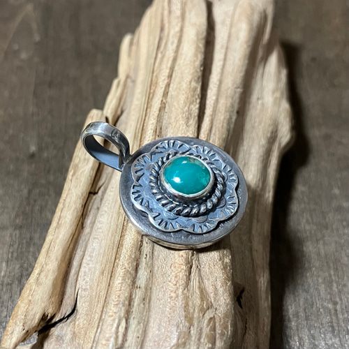 キングマン ターコイズ ヴィンテージコイン シルバー ネックレス