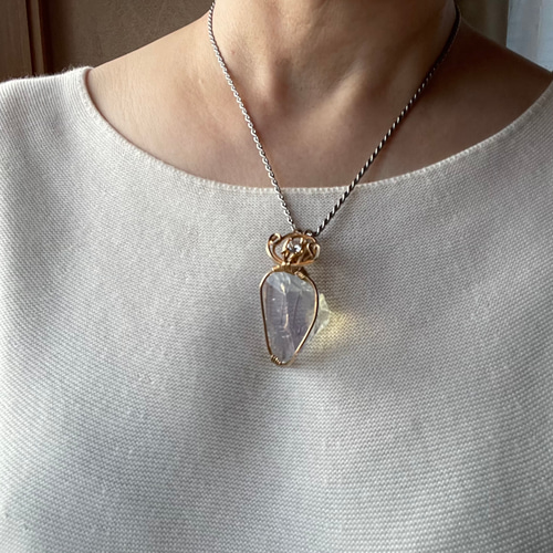 アンダラクリスタル【魂核♾️エンジェルオーラ/コズミックアイス虹