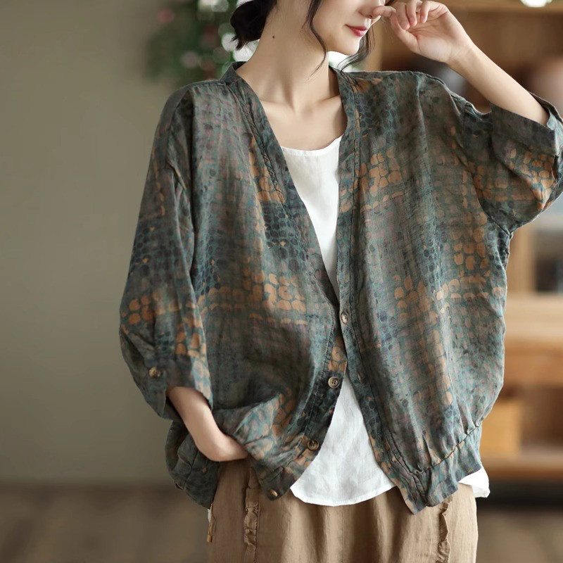 レディースラミー日除けシャツ プリント Vネック 薄手 綿麻ジャケット 4,990円